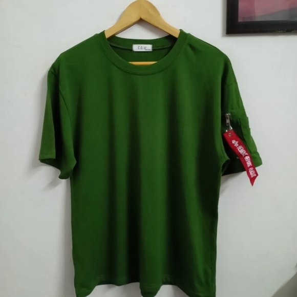 Korean olive green drop sleeves graphic t-shirt for men's and women's - Picture 2 of 4